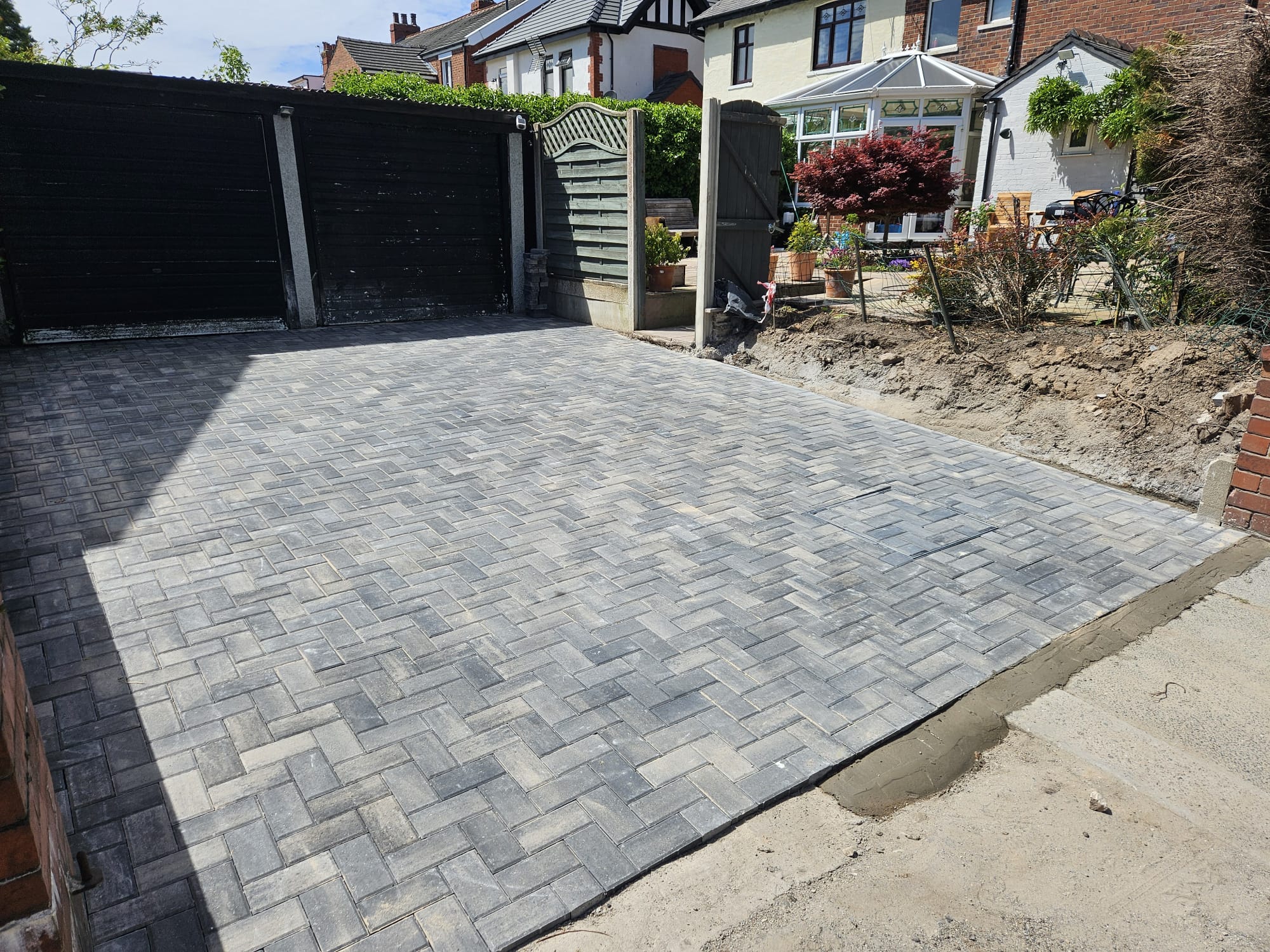 Driveways & Resurfacing