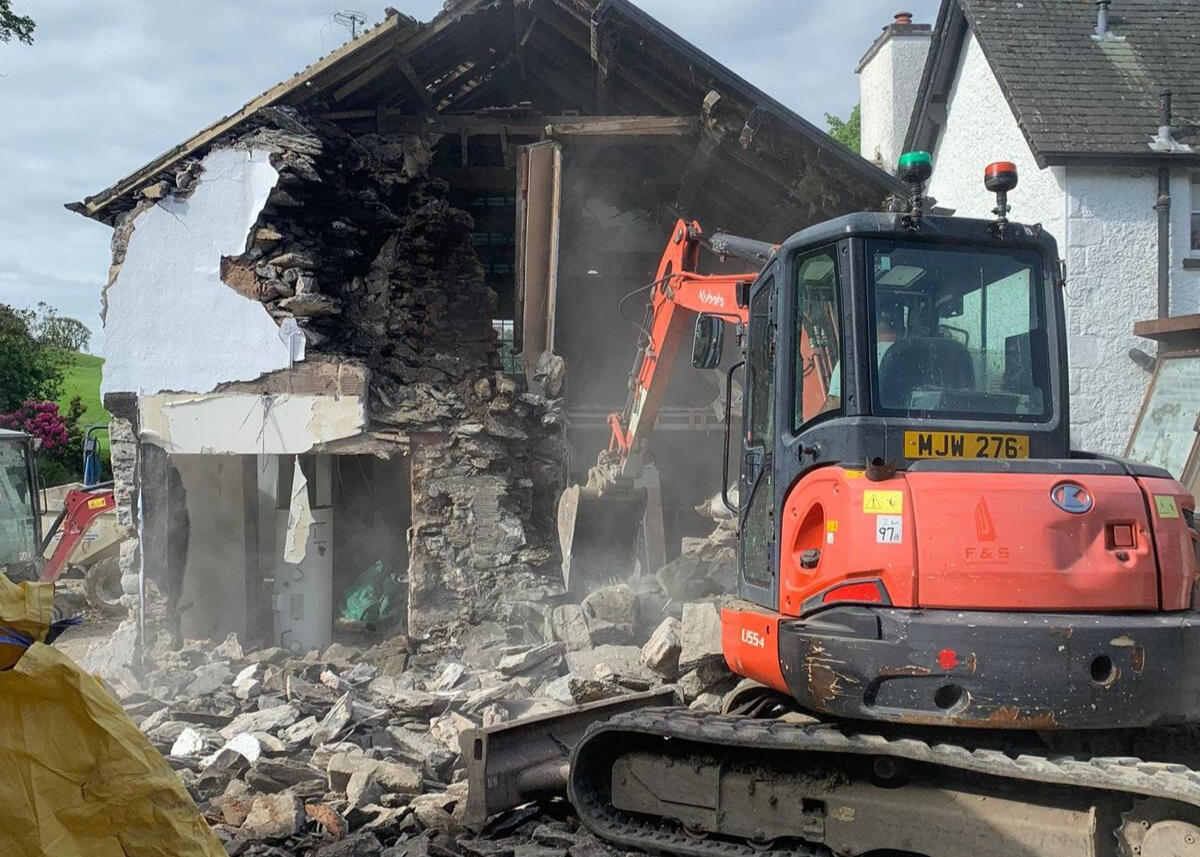 construction site excavation Blackpool, demolition services Blackpool, site clearance Blackpool, excavation work Fylde Coast, Blackpool demolition contractors, Fylde Coast excavation services, house demolition Blackpool, Blackpool site preparation